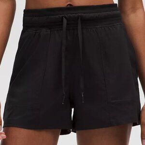 Lululemon Dance Studio High Rise 3.5” Inseam Black Size 4 New NWT W7CCGS